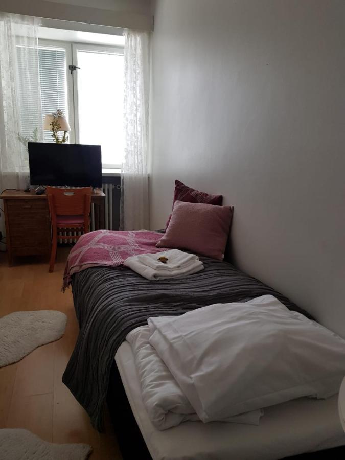 Lentaevae Kalakukko -Veturi B&B Kuopio Exterior photo
